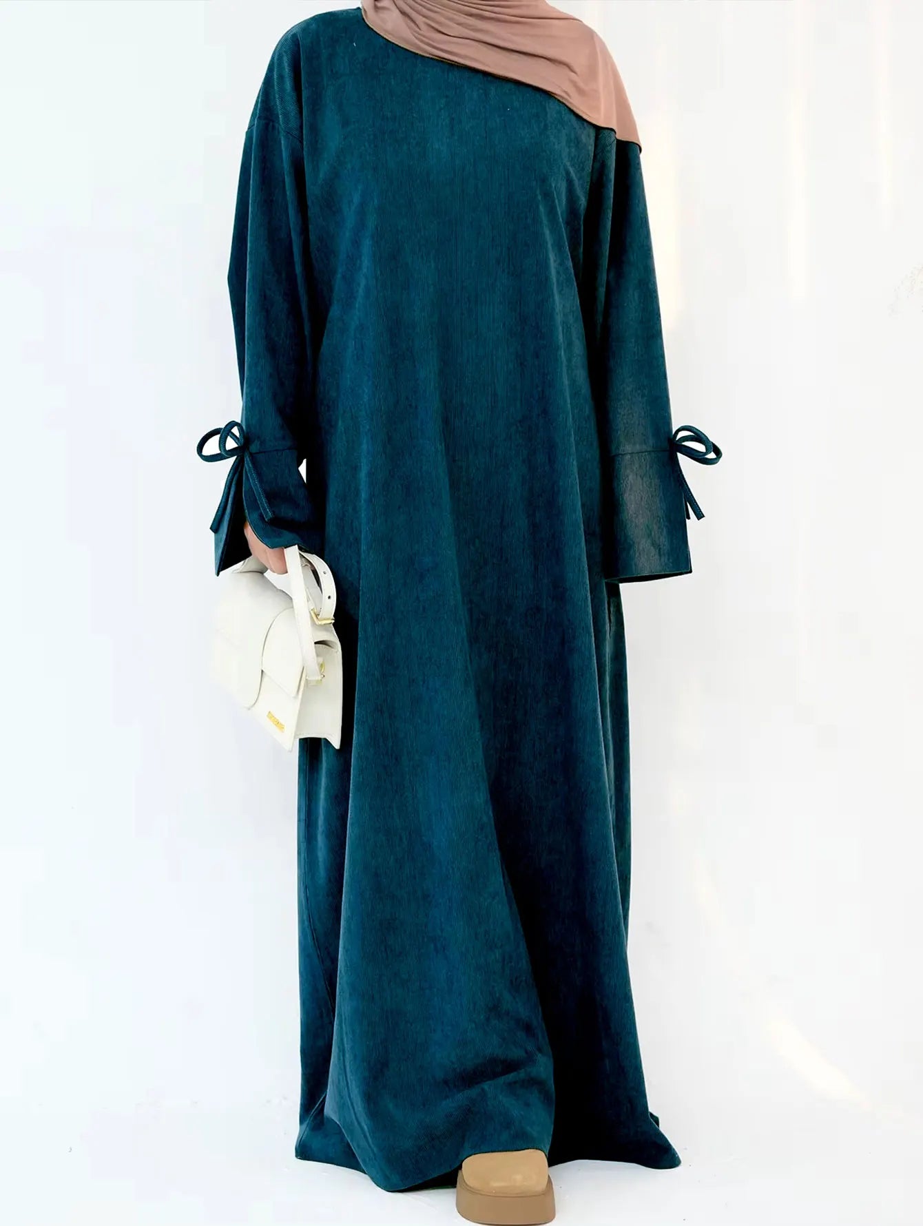 Winter Corduroy Bow Knot Sleeve Abaya Women Muslim Dress Modest Clothing Women Abaya Femmes Robe Musulmane Robes Prayer Clothes